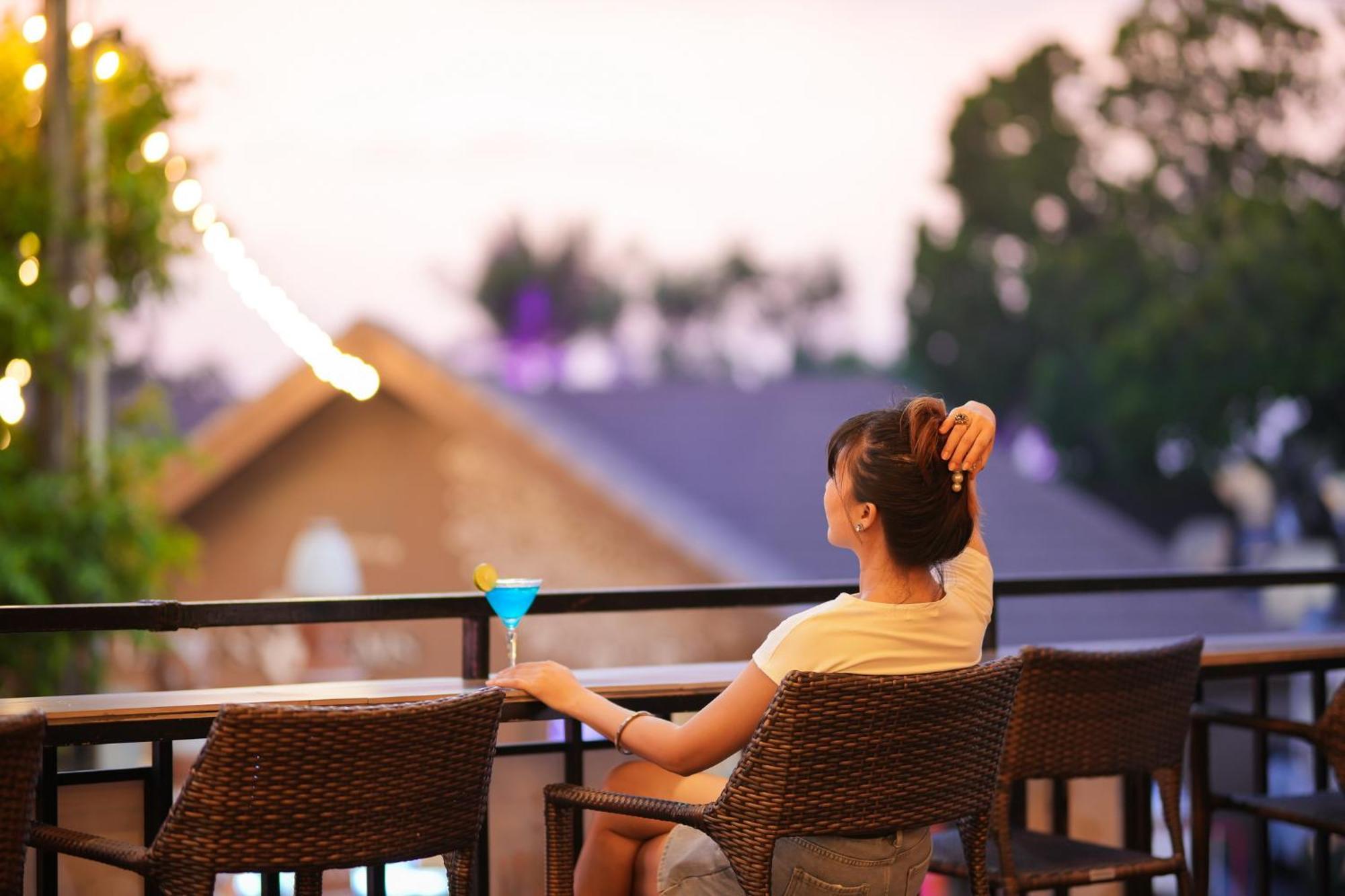 Touch Sea Boutique Hotel&Bistro Karon Exterior foto