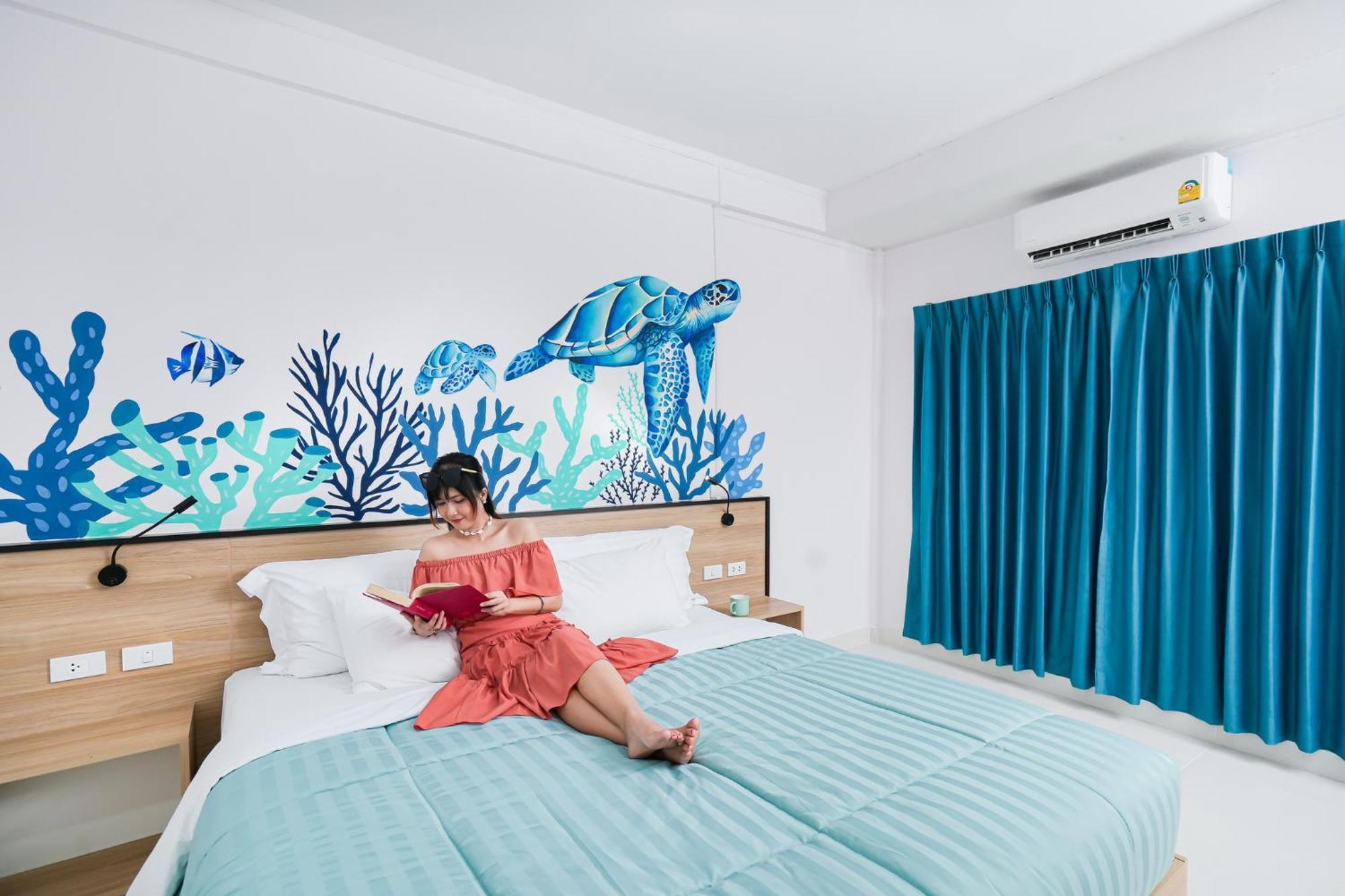 Touch Sea Boutique Hotel&Bistro Karon Exterior foto